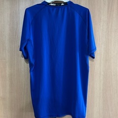 UNDER ARMOUR アンダーシャツの画像
