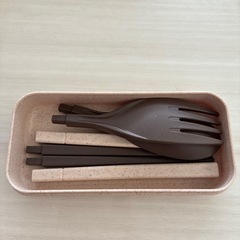 【新品】ツリーランチボックスとカトラリーセット　お弁当箱の画像