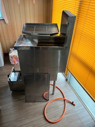 美品！メンテナンス済み！業務用ガスフライヤー