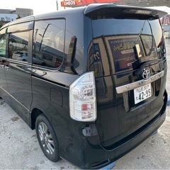 トヨタ　ヴォクシー　煌zの画像