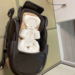 ただいまお値下げ中⭐️コンビ　電動　ネムリラ　オートスイング　A...