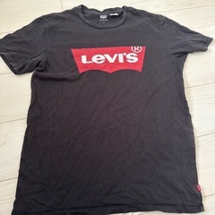 LEVI’S TシャツS