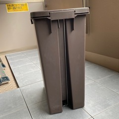 45L ゴミ箱の画像