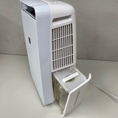 除湿機　シャープ　冷風ありの画像
