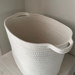 【新品未使用】収納かご バスケット 荷物入れ
