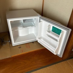 Haier ワンドア冷蔵庫 容量40L JR-N40C 2013年製の画像