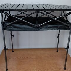 【未使用品】 キャンプテーブル