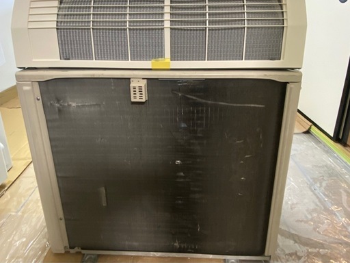 Hitachi エアコン, 4.0kw, 200V, 2020年, 14畳用。