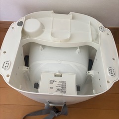 インジェニュイティ Ingenuity  ベビーローチェア の画像