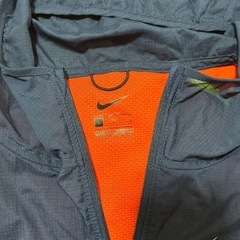 NIKE  ジャンパー
の画像