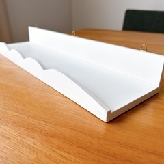 【取引決定】壁に付けられる 家具棚の画像