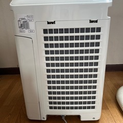 シャープ加湿空気清浄機の画像