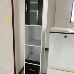 食器棚　　幅狭型　　