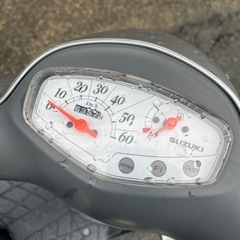 【現状格安車両】 スズキ　レッツ4 グレー　FI  エンジン始動OK 原付の画像