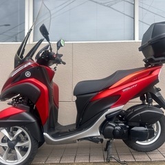 【程度良好✨エンジン好調】 トリシティ125 ウインドシールド・リアボックス付 低走行の画像