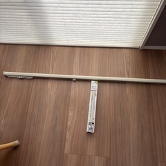 突っ張りカーテンレール　1.5〜1.9m　