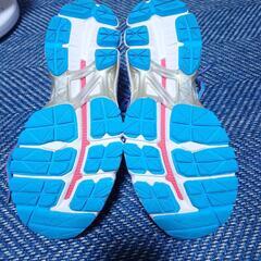 ほぼ新品人気色　asics アシックス GT-2000 極上 レディース＆ジュニアの画像