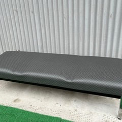 ソファ コクヨ？ 背もたれ無し グレーの画像
