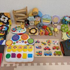 0〜1歳　おもちゃ・本　まとめて