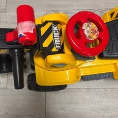 はたらく車　ショベルカー　のりもの　乗用玩具　の画像