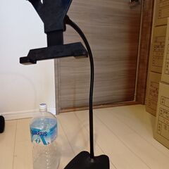 タブレット用アームスタンド
