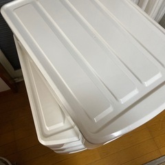 ケース4つの画像