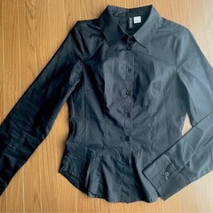 H&M シャツ 黒 XSサイズ