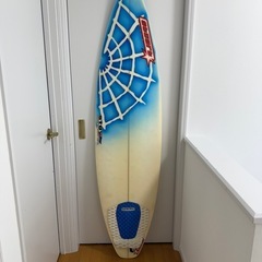 中古サーフボード差し上げます。オーストラリアブランド「Stuart」