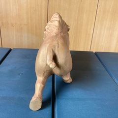 猪の置物　ベージュ　金属製　※未開封品　10000円→9000円に値引きの画像