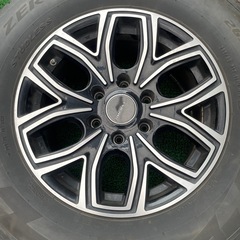 PREMIX 17×8J 265/65R17 PCD139.7 6穴の画像