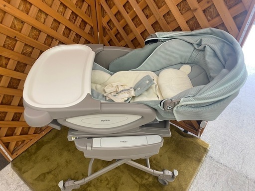 【愛品館江戸川店】アップリカ オートプレミアムAC 電動ハイローチェア ID:110-024333-002