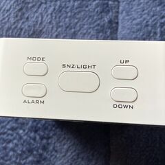LEDミラーデジタル時計（未使用）の画像