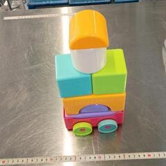 0624-076 プラスチックの積み木