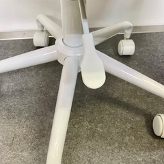 ＊美品＊ 昇降式オフィスチェア キルティング合皮カバー ナチュラルカラー PANNA（株）ヤマソロ の画像