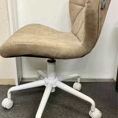 ＊美品＊ 昇降式オフィスチェア キルティング合皮カバー ナチュラルカラー PANNA（株）ヤマソロ の画像