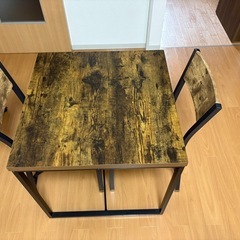 ダイニングテーブルイスセット
