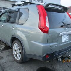 日産　エクストレイル　4WD　６AT　　ディゼール　　直ぐ乗れます。の画像