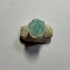 ブルーエメラルド色 指輪 フリーサイズ  の画像