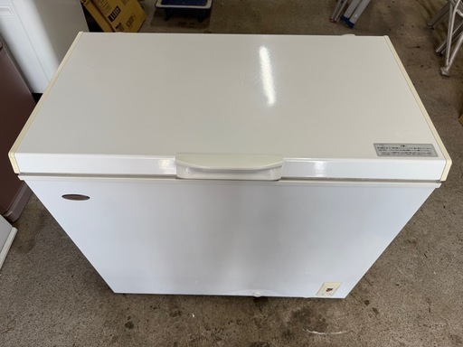 ハイアール電気冷凍庫　JF-NC205A  2010年製