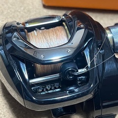  【ベイトリール】 ダイワ BASS X 80SHL 左ハンドル付の画像