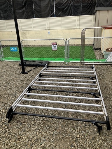 THULEアルミルーフキャリア