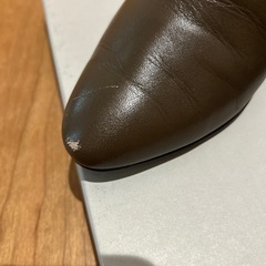 オデットエオディール パンプス の画像