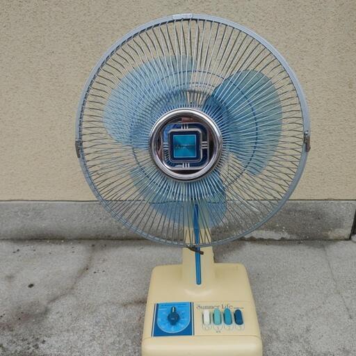 家庭全科　昭和レトロ　レア10点 昭和レトロ 扇風機 真ん中の軸が カタカタ言います (熊本) 本