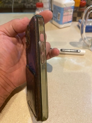 スマホクリアケース加工します