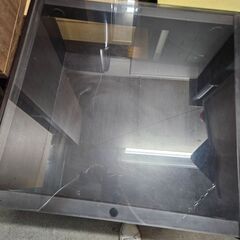 リサイクルショップどりーむ天保山店　No2767　お買い得品♪　ガラステーブル　キャスター付きの画像
