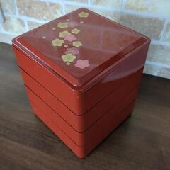 お重箱　約13×13cm　4段の画像