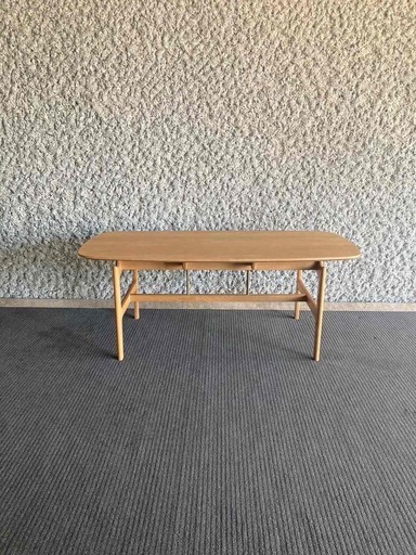 北海道産ナラ無垢材／作家手製ダイニングテーブル／一点物・構造美／引き取り歓迎