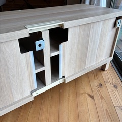 IKEA テレビ台の画像