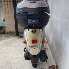 バイク原付ヤマハ⭐︎vinoビーノ、ヴィーノ⭐︎ヘルメット&キャリー付きの画像