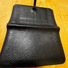 最終価格！二つ折りブラックレザー財布の画像